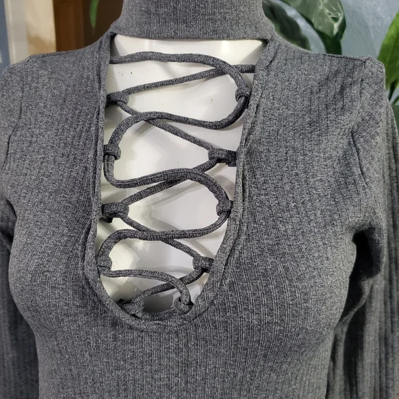 Gray Longsleeved Choker Neckline Caged Bodysuit New Mix S-M - Picture 8 of 9
